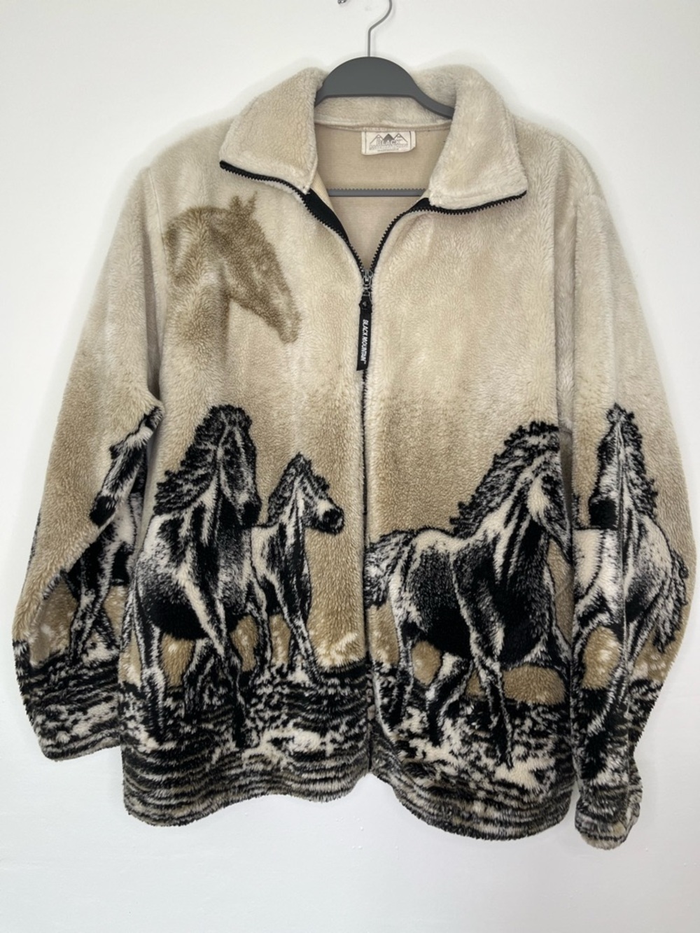 Cozy Horse-Print Zip Fleece Jacket - Beige